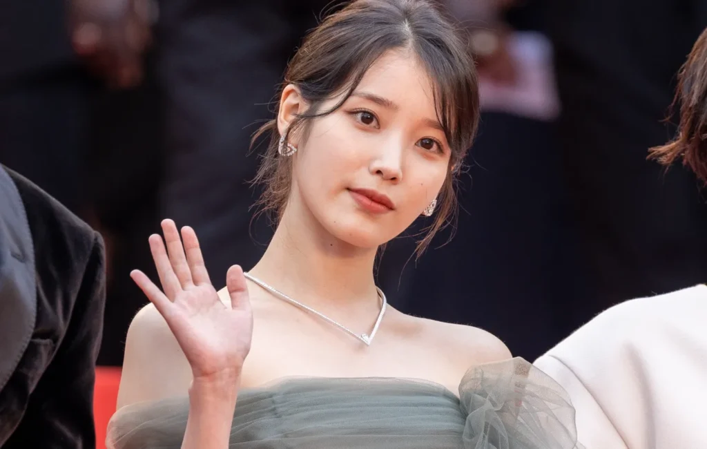 IU Net Worth Age, Height, Relationship, Career, Family & Lifestyle (2026)