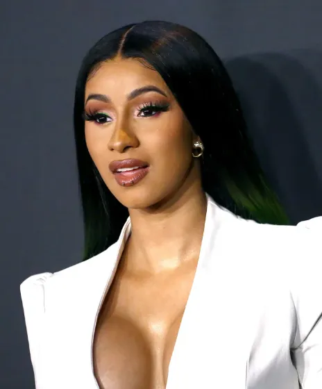 Cardi B Height Age, Net Worth, Career, Relationship, Family & Biography