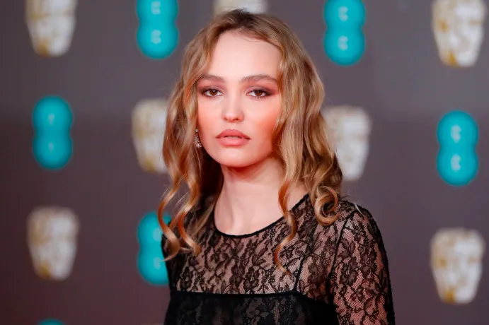 lily-rose depp height